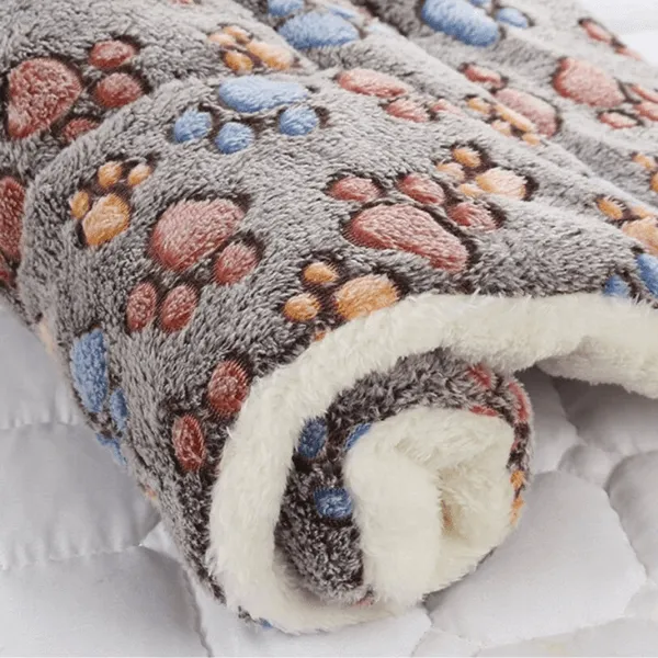 Cattasaurus Snuggly Serenity Blanket™