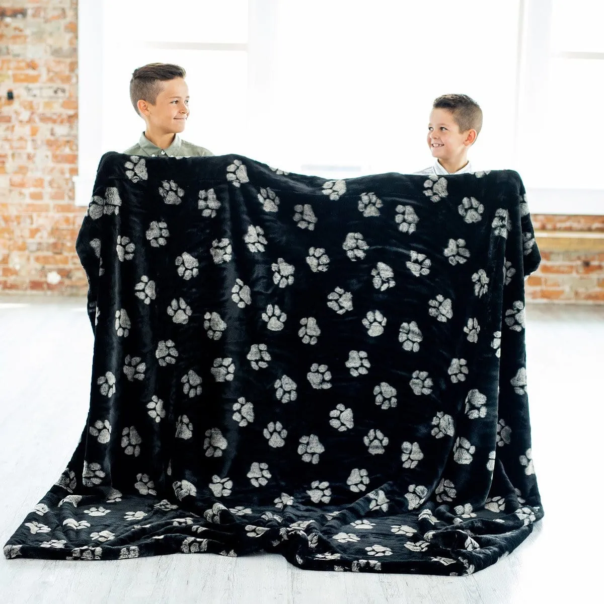 Dog Blanket JulesRoche Extra Plush Minky Animal Print