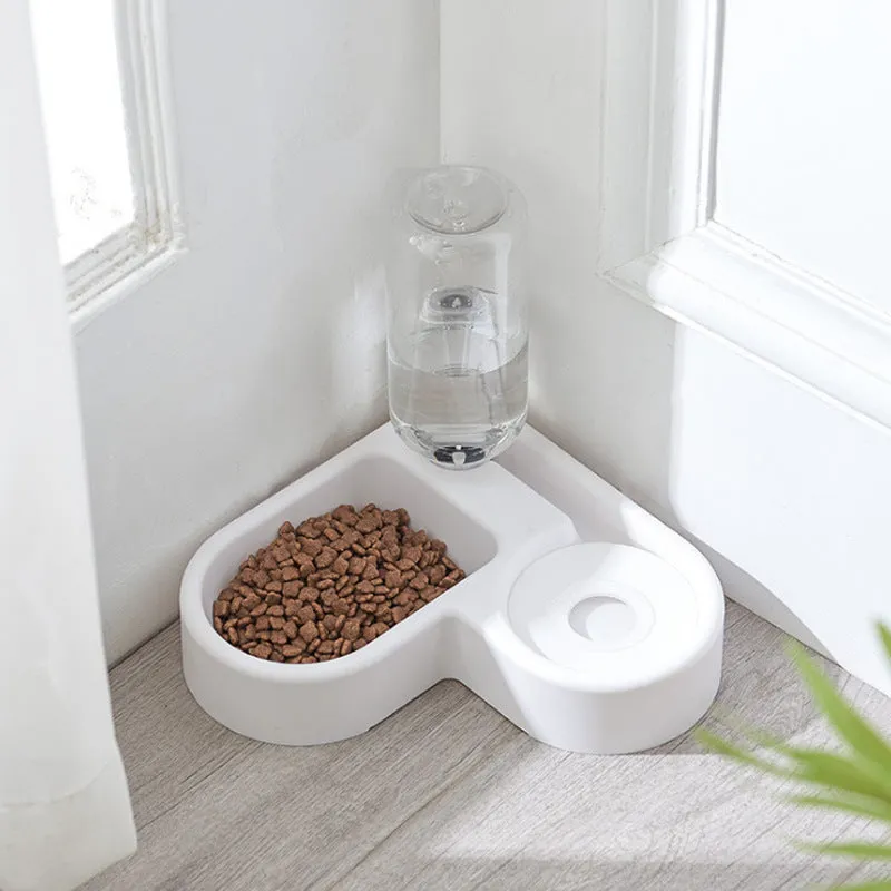 Heart-Shaped Pet Corner Bowl