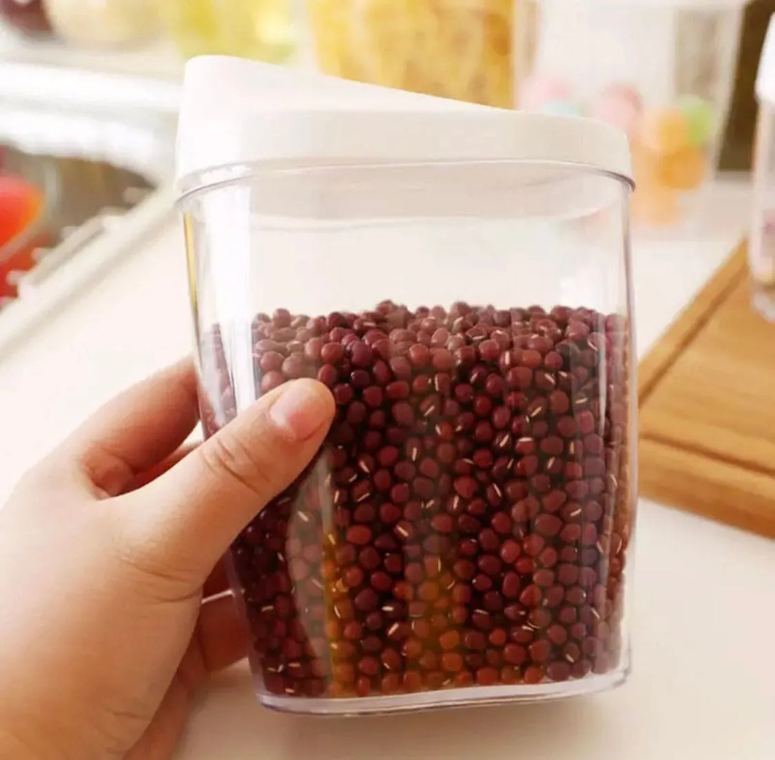 Set Of 5 Food Grade Plastic Food Sealed Cans, Cereal Containers Storage Set, Transparent Food Stuff Canister Keep Fresh Jar Set