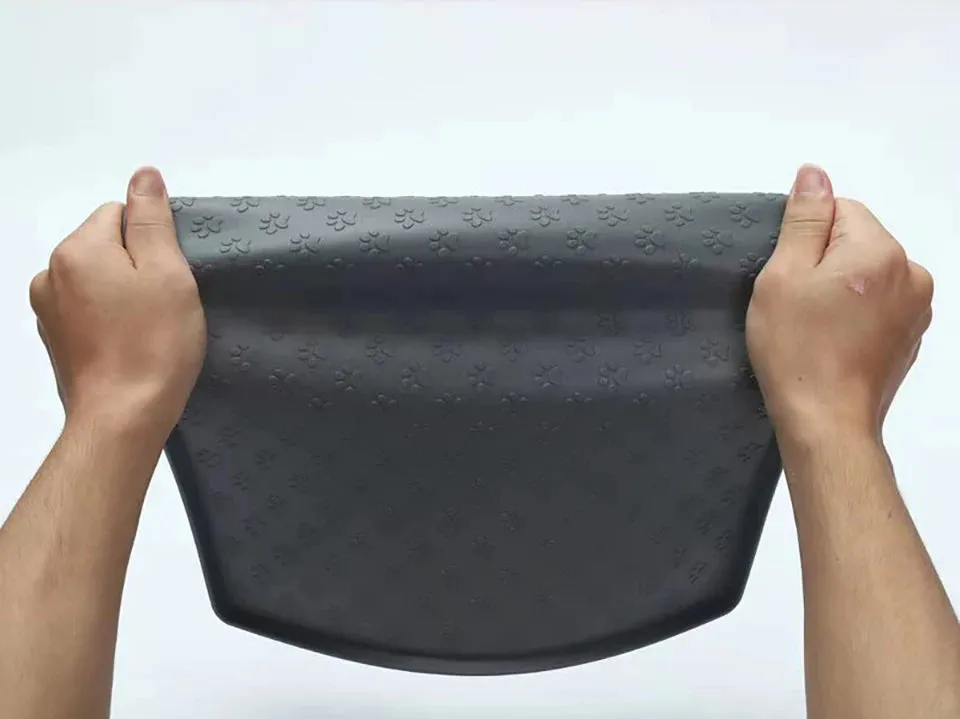 Silicone Waterproof Pet Placemat for Dogs and Cats